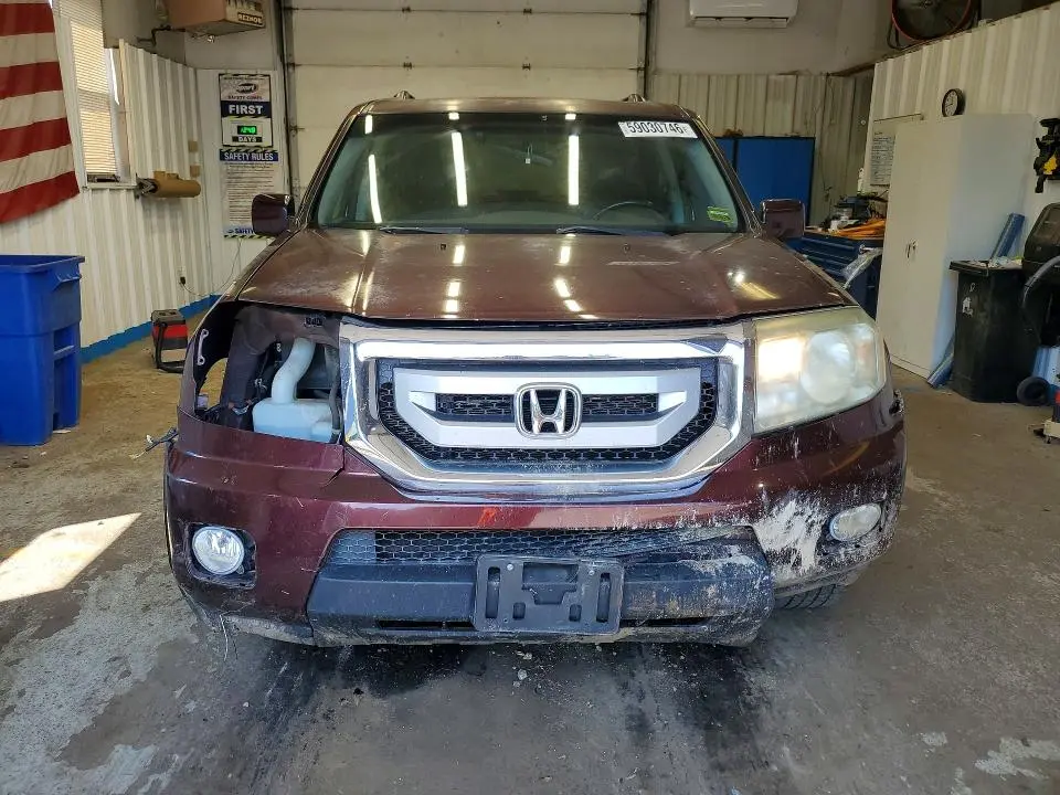 2011 HONDA PILOT EXL  