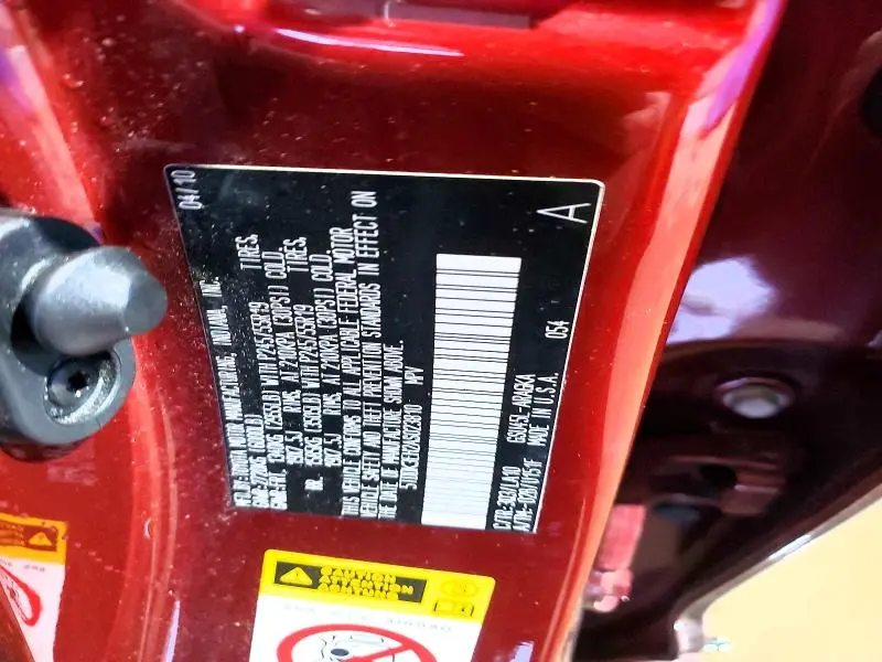 2010 TOYOTA HIGHLANDER LIMITED  