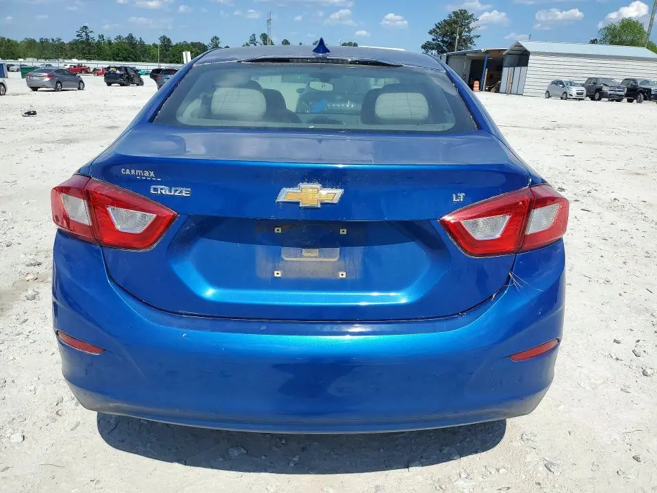 2018 CHEVROLET CRUZE LT  