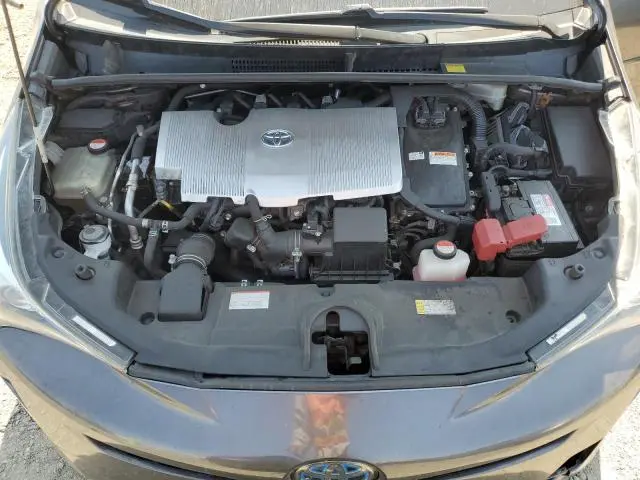 2016 TOYOTA PRIUS   
