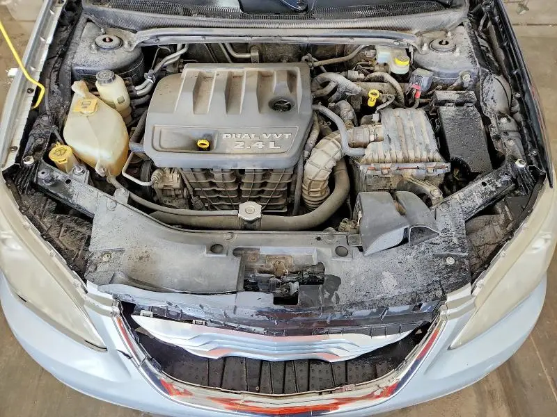 2012 CHRYSLER 200 LX  