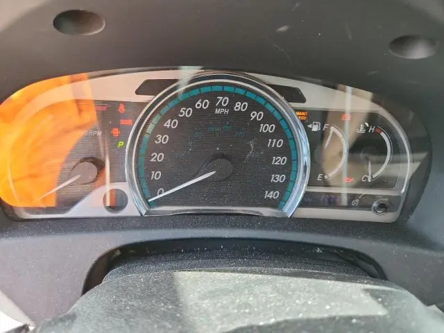 2013 TOYOTA VENZA LE  