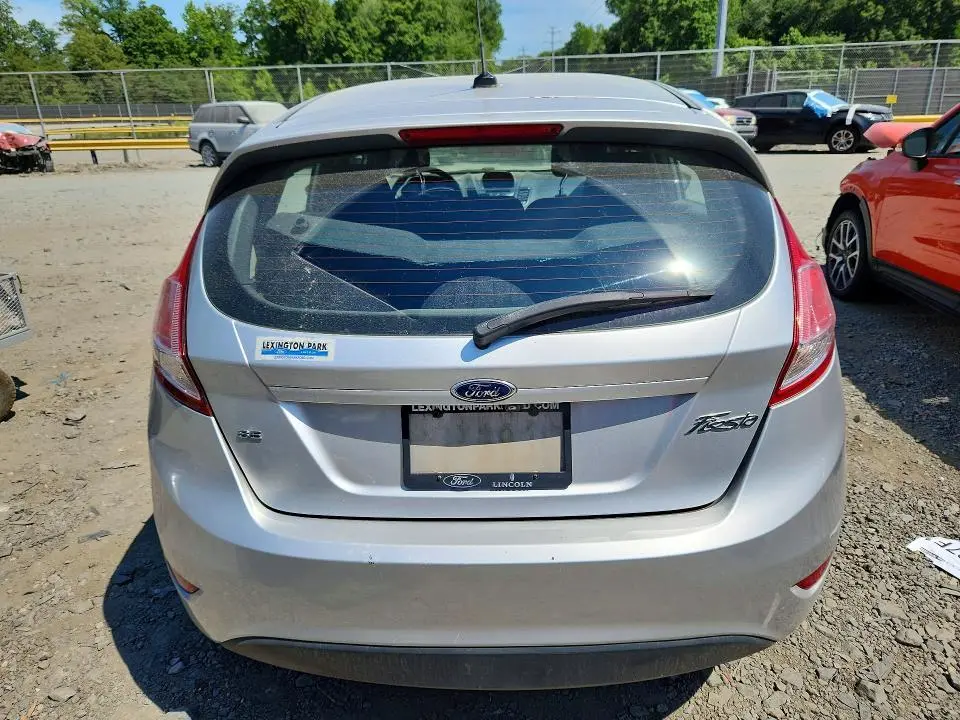 2019 FORD FIESTA SE  