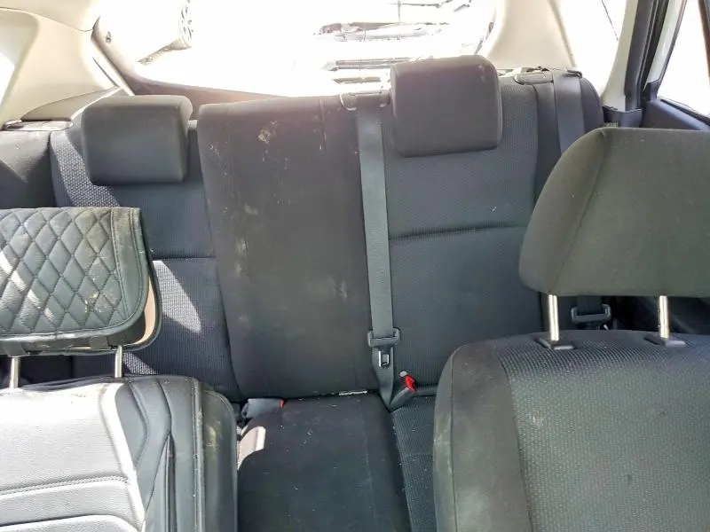 2010 MAZDA 3 I  