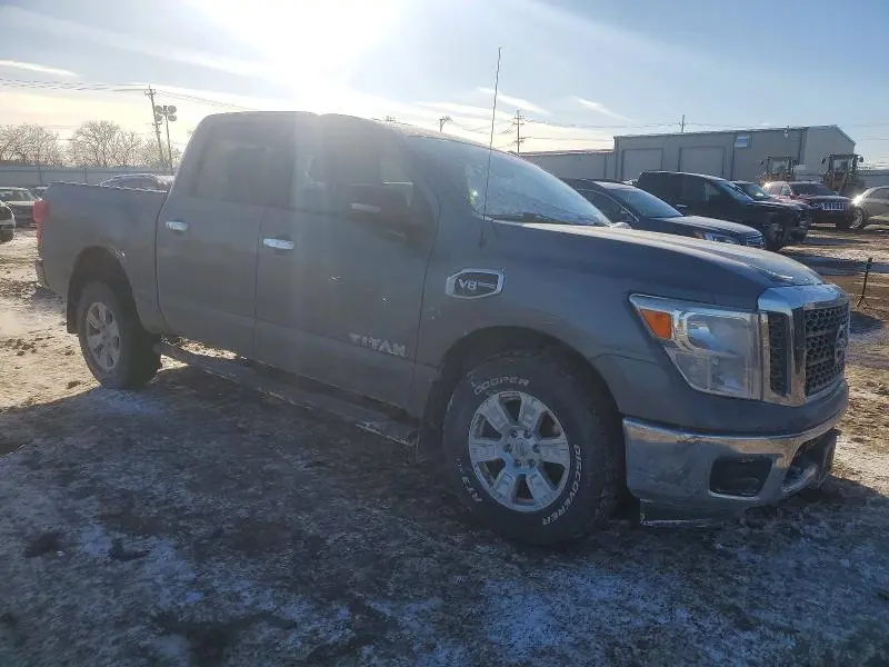 2017 NISSAN TITAN S  