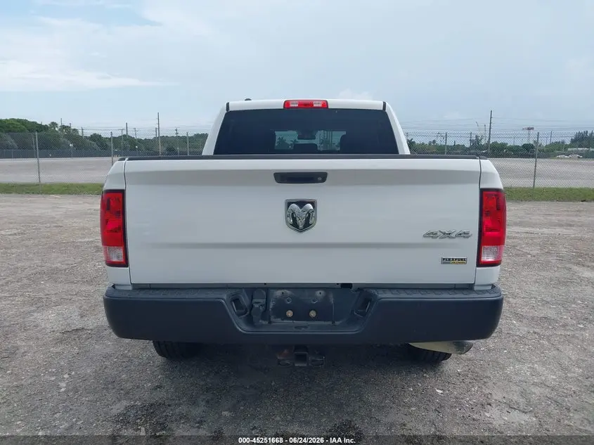 2018 RAM 1500 TRADESMAN  4X4 5'7 BOX