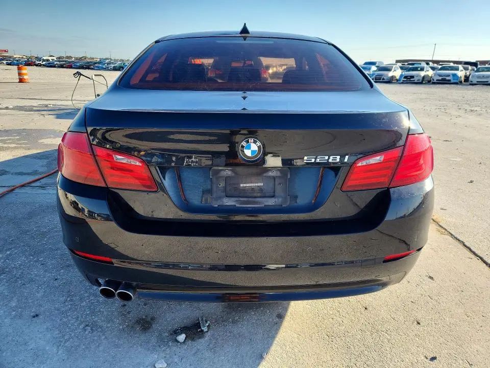 2011 BMW 528 I  