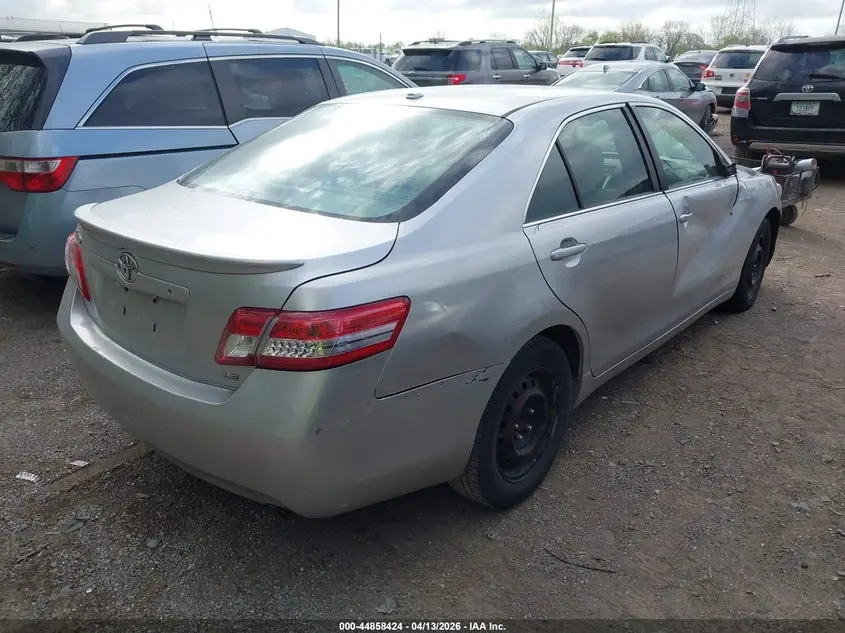 2010 TOYOTA CAMRY LE