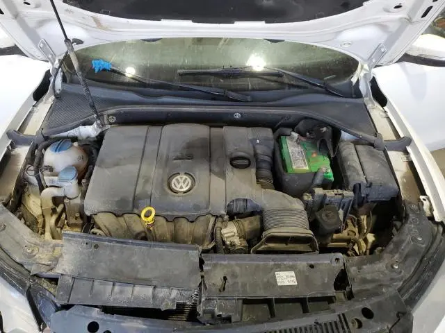 2012 VOLKSWAGEN PASSAT S  