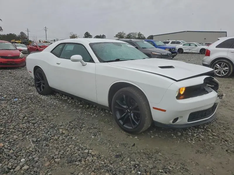 2018 DODGE CHALLENGER SXT  