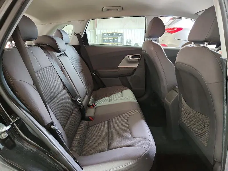 2019 KIA NIRO LX  
