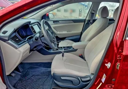 2019 HYUNDAI SONATA SE  