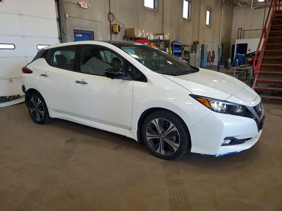 2020 NISSAN LEAF SL PLUS  