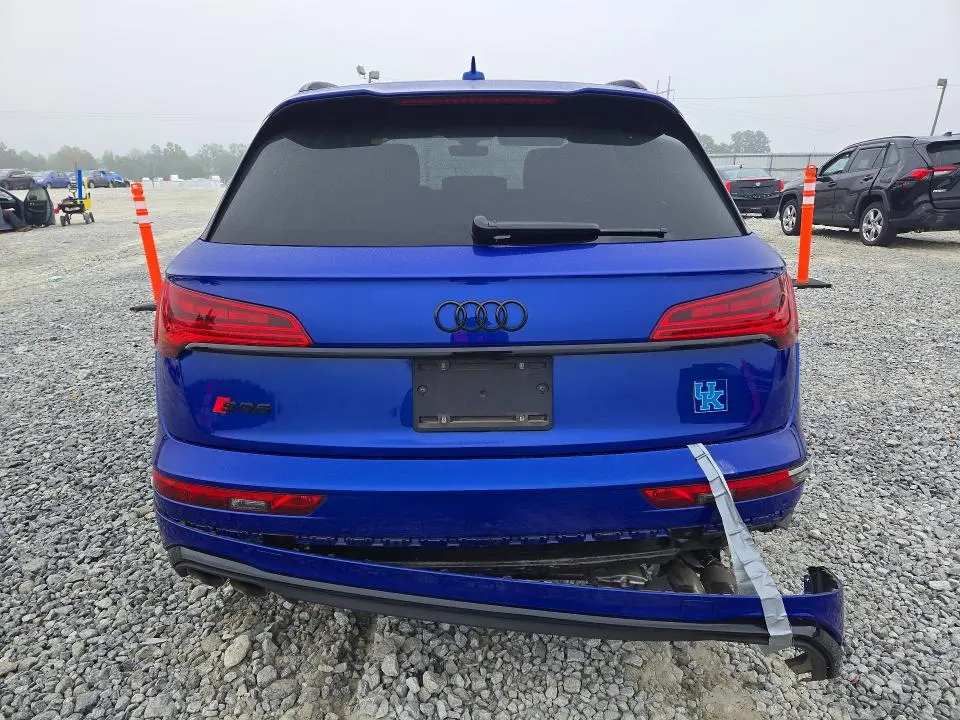2024 AUDI SQ5 PRESTIGE  