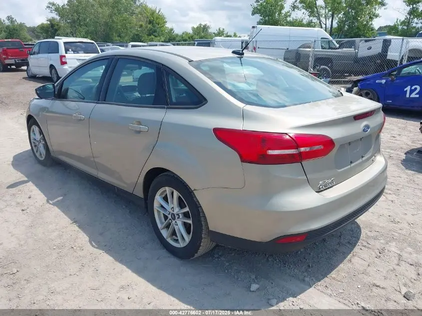 2015 FORD FOCUS SE