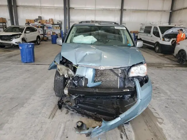 2010 CHRYSLER TOWN & COUNTRY TOURING PLUS  