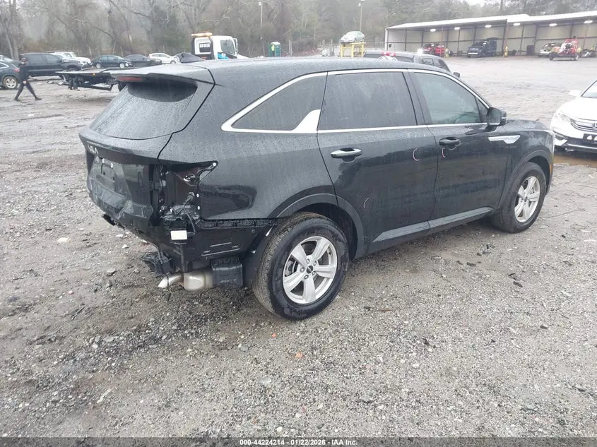 2025 KIA SORENTO LX