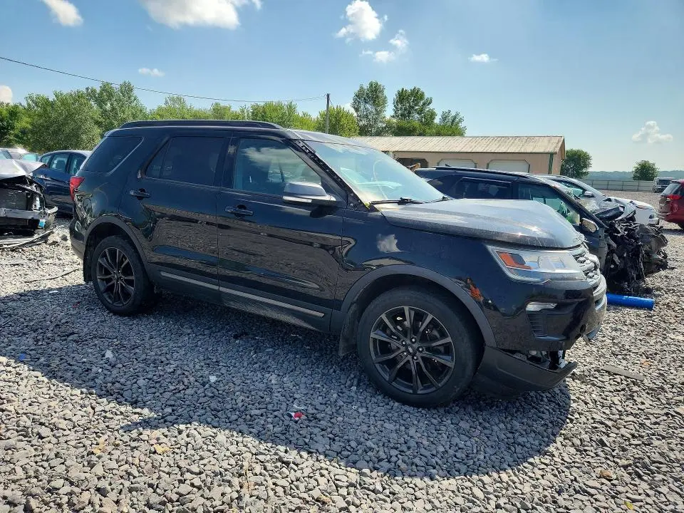 2018 FORD EXPLORER XLT  