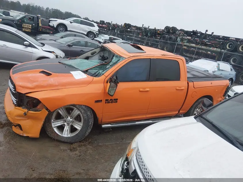2015 RAM 1500 SPORT