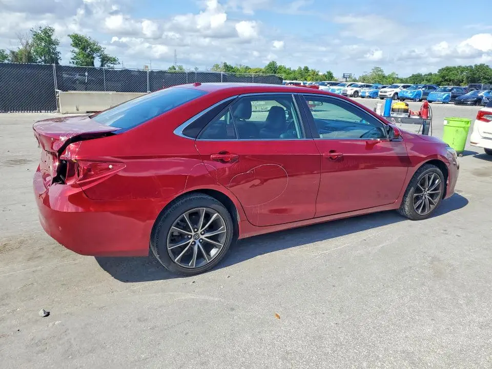 2015 TOYOTA CAMRY XSE  