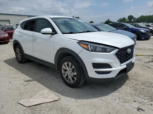2021 HYUNDAI TUCSON SE  