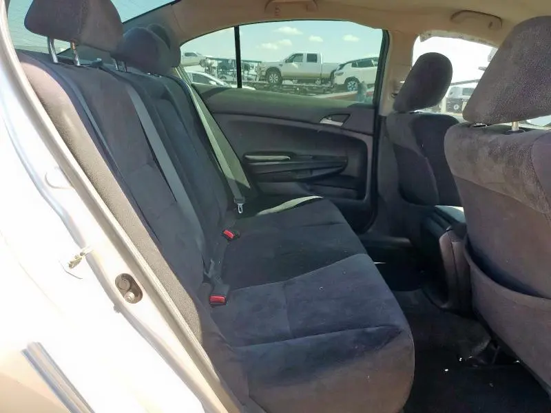 2010 HONDA ACCORD LX  