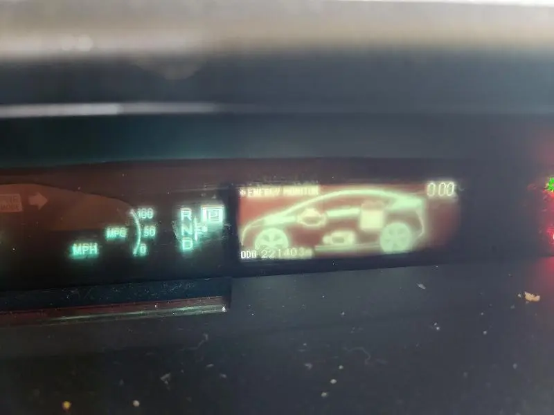 2010 TOYOTA PRIUS III  
