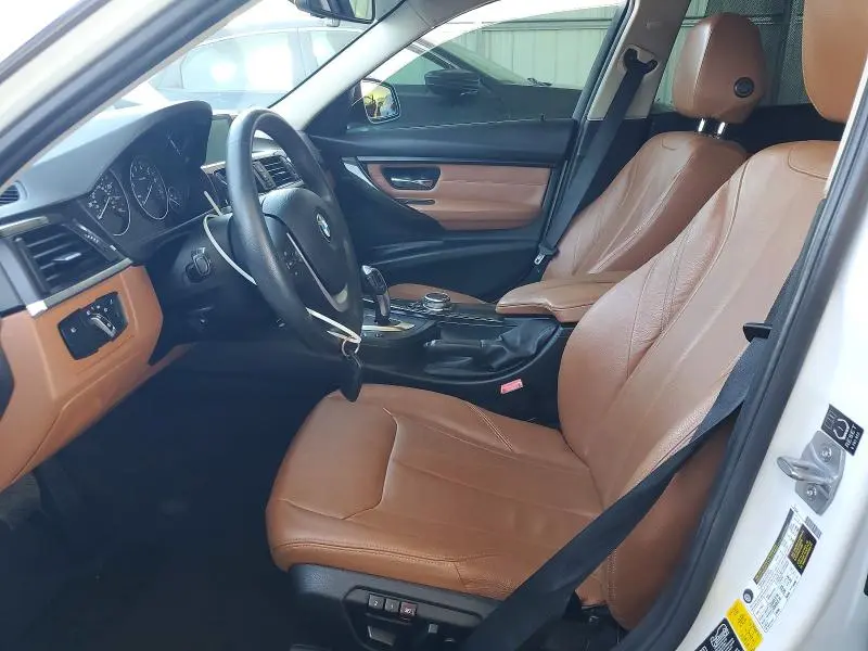 2015 BMW 328I   