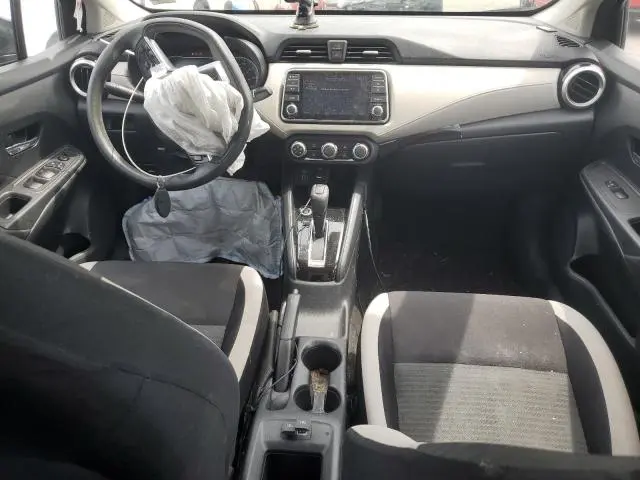 2022 NISSAN VERSA SV  