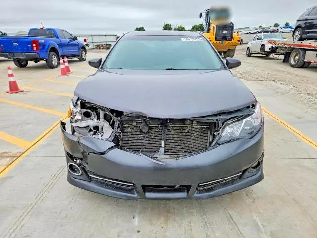 2012 TOYOTA CAMRY SE  