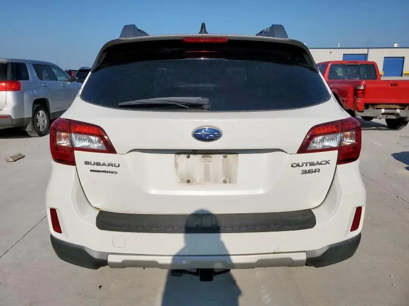 2016 SUBARU OUTBACK 3.6R LIMITED  