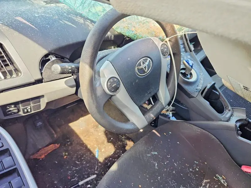 2010 TOYOTA PRIUS II  