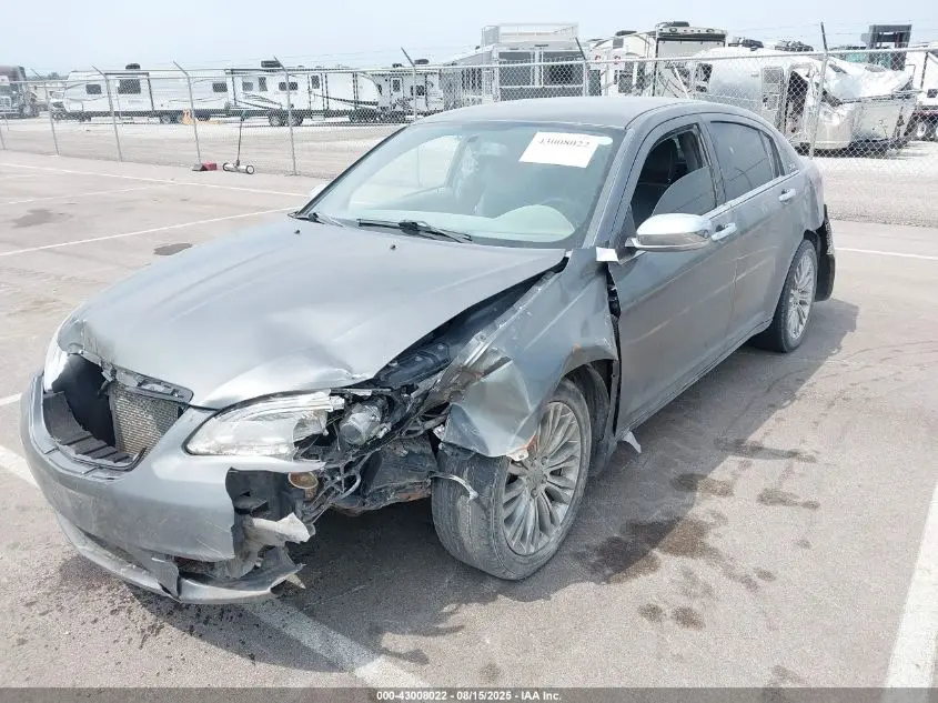 2013 CHRYSLER 200 LIMITED