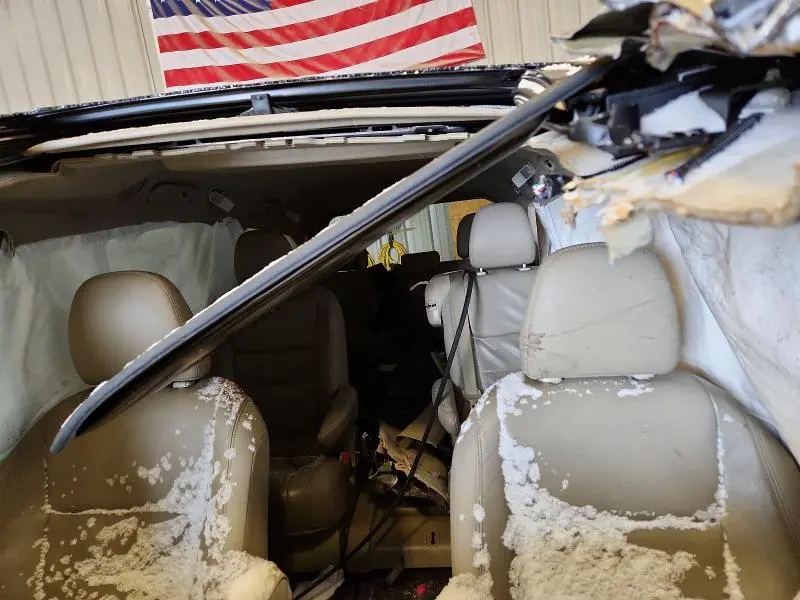 2017 TOYOTA SIENNA XLE  