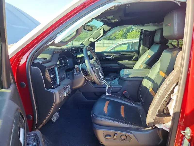 2024 GMC SIERRA K2500 AT4  