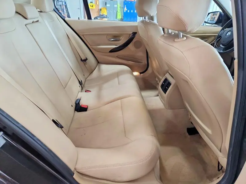 2016 BMW 320 I  