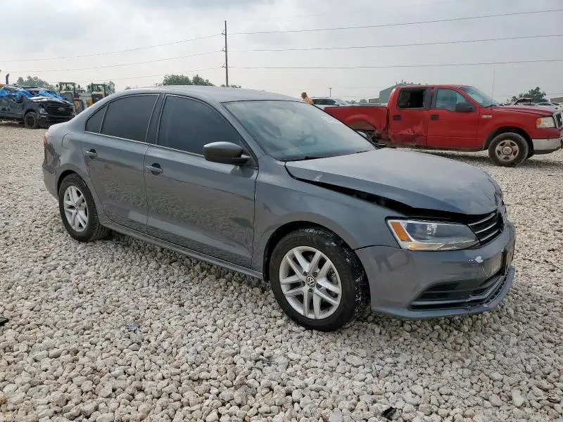 2016 VOLKSWAGEN JETTA SE  