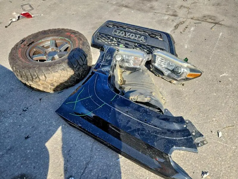 2017 TOYOTA TACOMA DOUBLE CAB  