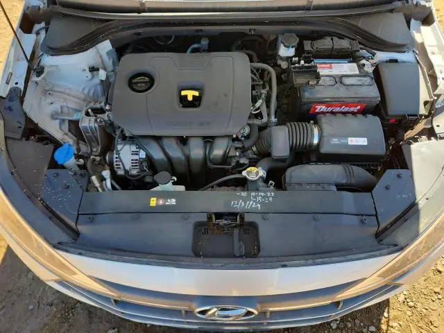 2019 HYUNDAI ELANTRA SE  