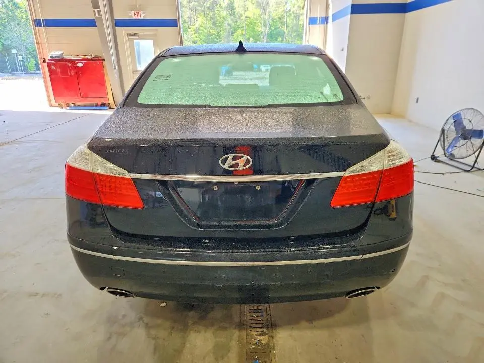 2010 HYUNDAI GENESIS 4.6L  