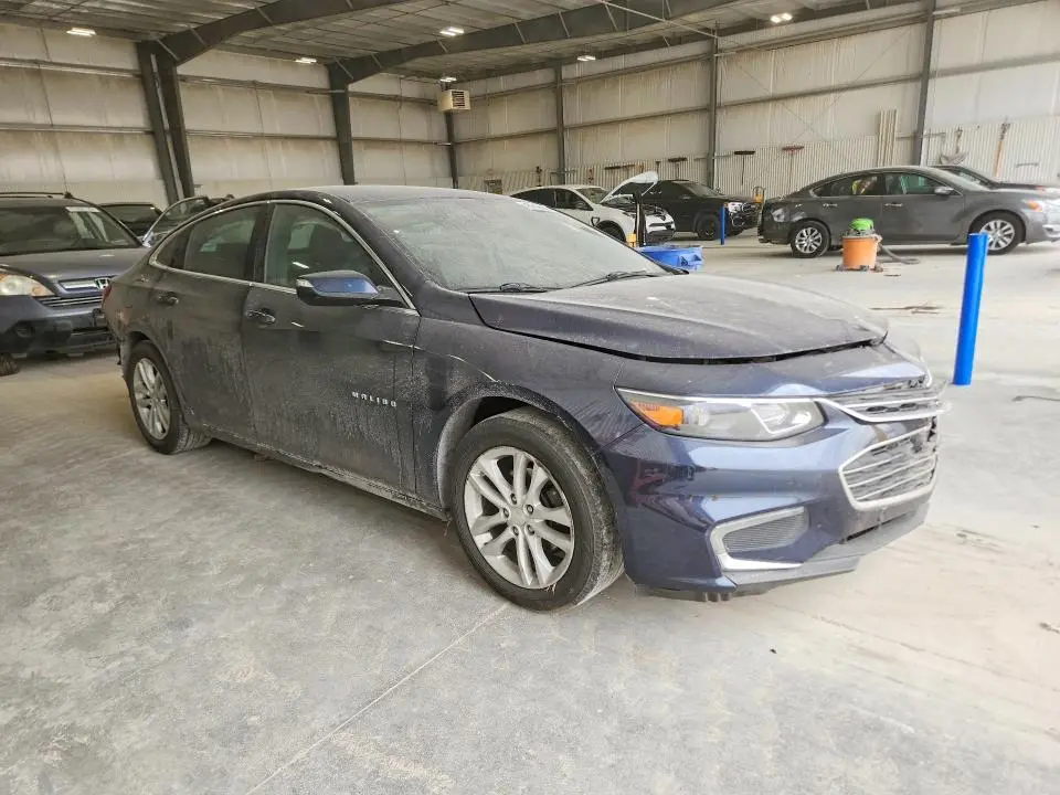 2017 CHEVROLET MALIBU LT  