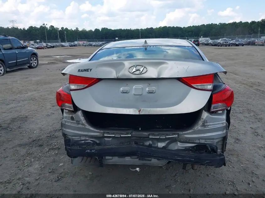 2013 HYUNDAI ELANTRA GLS
