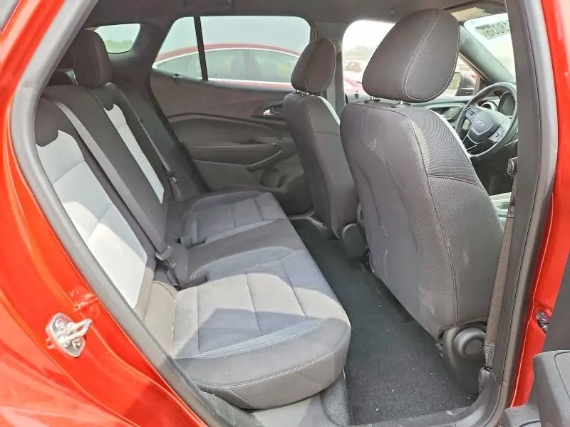 2024 CHEVROLET TRAX 1RS  