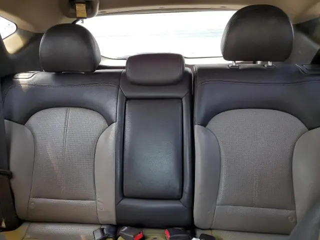 2011 HYUNDAI TUCSON GLS  