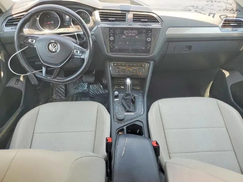 2018 VOLKSWAGEN TIGUAN SE  