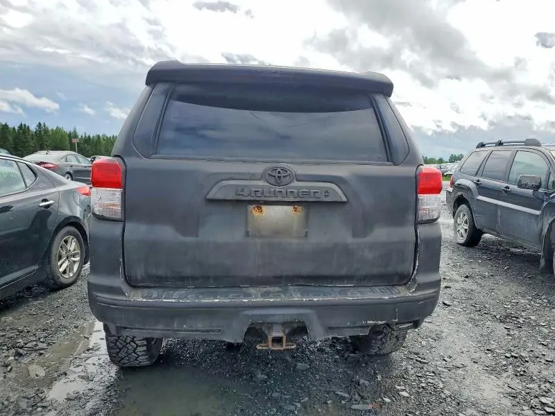 2013 TOYOTA 4RUNNER SR5  