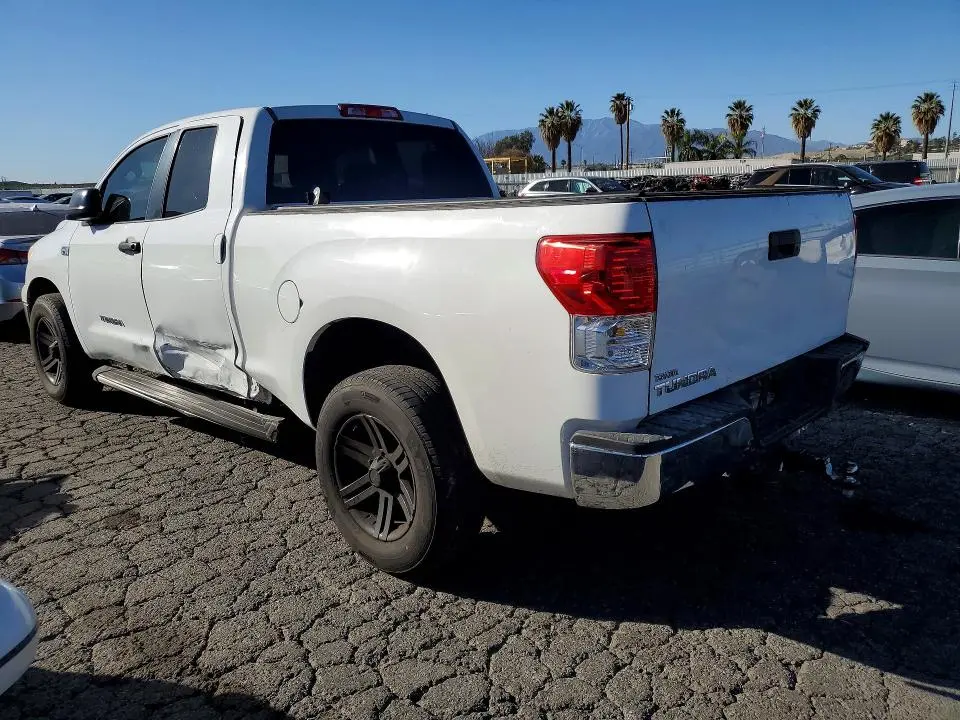 2010 TOYOTA TUNDRA DOUBLE CAB SR5  