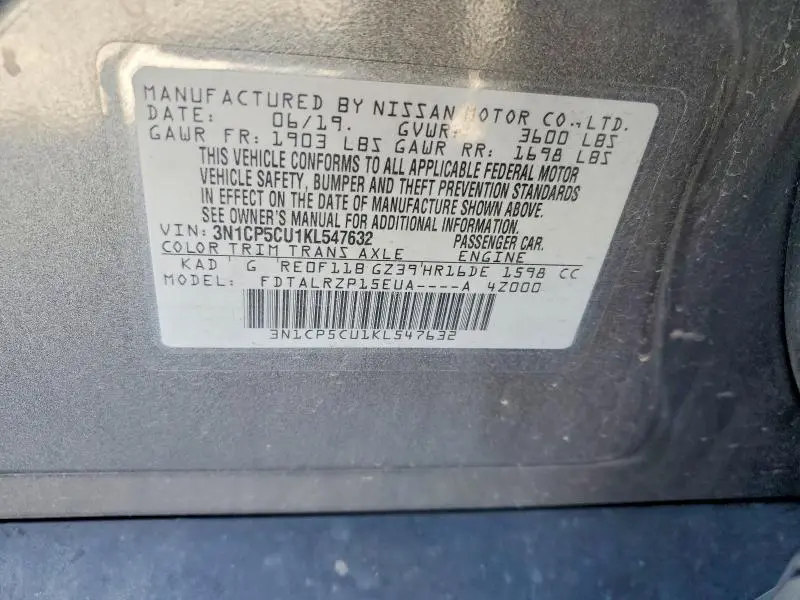 2019 NISSAN KICKS S  
