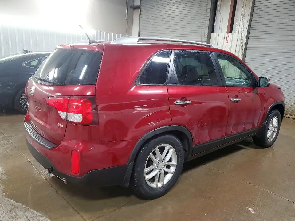 2015 KIA SORENTO LX  