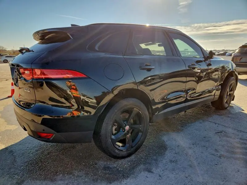 2020 JAGUAR F-PACE PREMIUM  